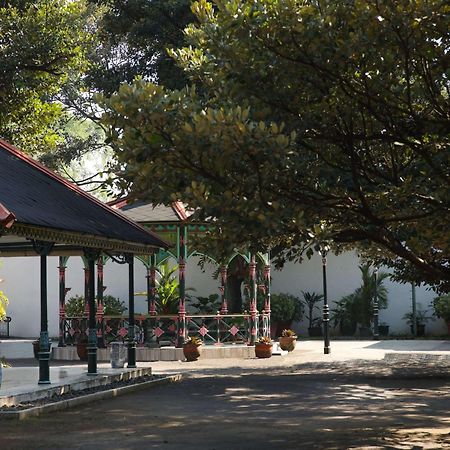 Garrya Bianti Yogyakarta Hotell Sleman  Exteriör bild